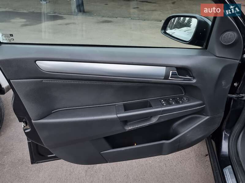 Універсал Opel Astra 2009 в Вінниці