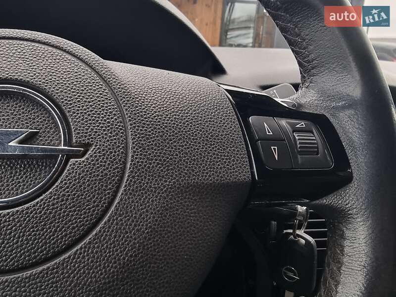 Універсал Opel Astra 2009 в Вінниці