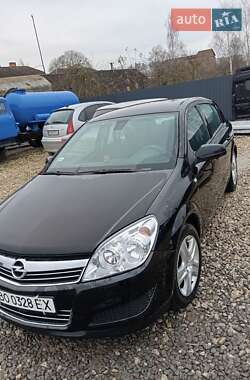 Хэтчбек Opel Astra 2008 в Вишневце фото 2 Хэтчбек Opel Astra 2008 в Вишневце