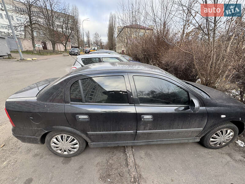 Седан Opel Astra 2007 в Киеве