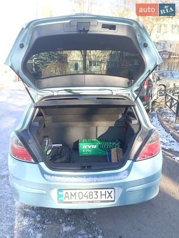 Opel Astra 2009 Opel Astra 2009