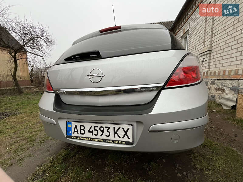 Хэтчбек Opel Astra 2005 в Бердичеве фото 6 Хэтчбек Opel Astra 2005 в Бердичеве
