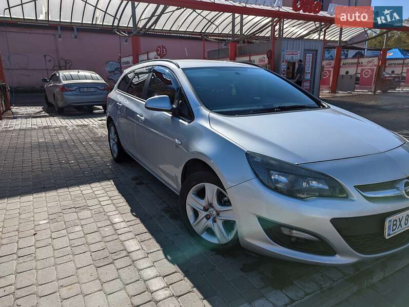 Универсал Opel Astra 2014 в Хмельницком фото 7 Универсал Opel Astra 2014 в Хмельницком
