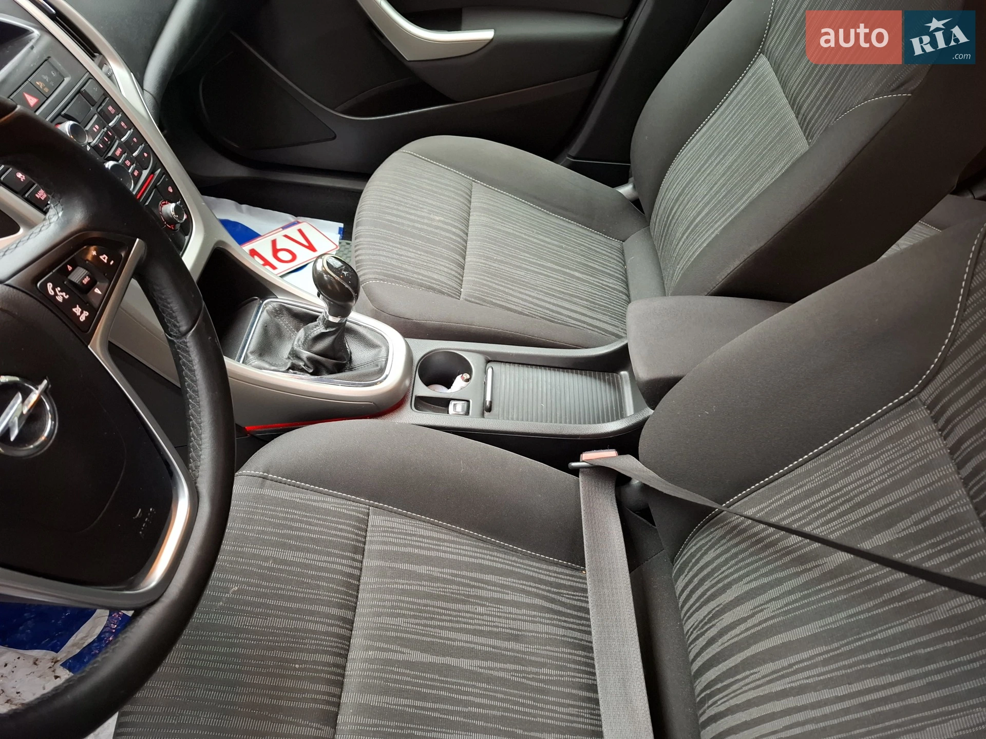 2011 Opel Astra - мініатюра 10