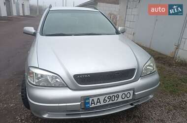 Універсал Opel Astra 2004 в Києві