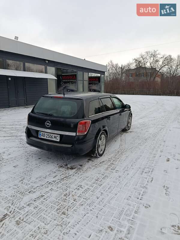 Універсал Opel Astra 2013 в Вінниці фото 4 Універсал Opel Astra 2013 в Вінниці