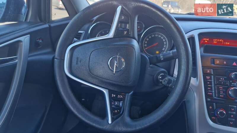 Хетчбек Opel Astra 2010 в Надвірній фото 14 Хетчбек Opel Astra 2010 в Надвірній