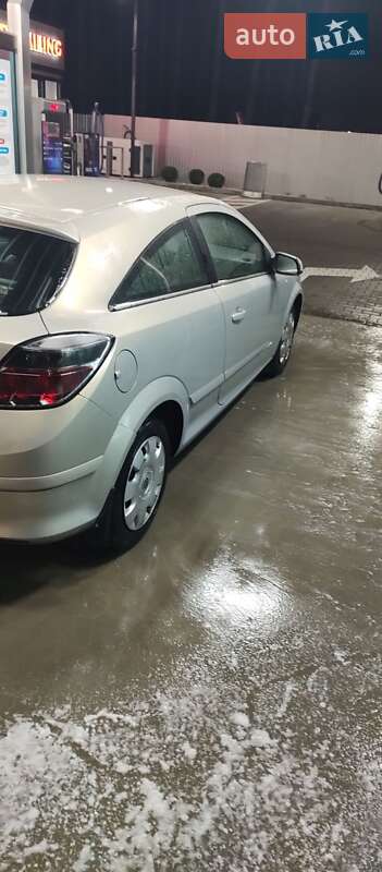 Opel Astra 2005