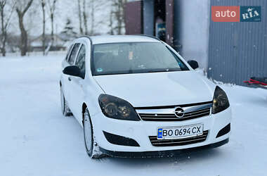 Универсал Opel Astra 2009 в Тернополе