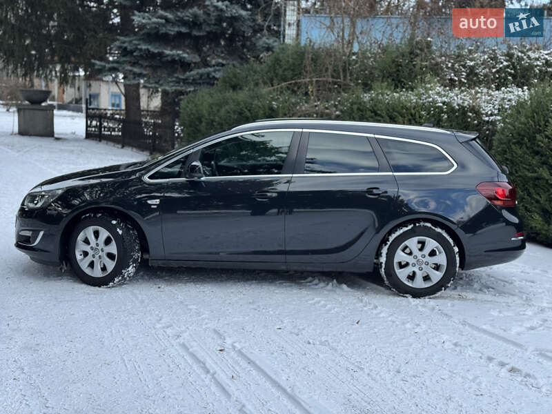 Универсал Opel Astra 2015 в Христиновке