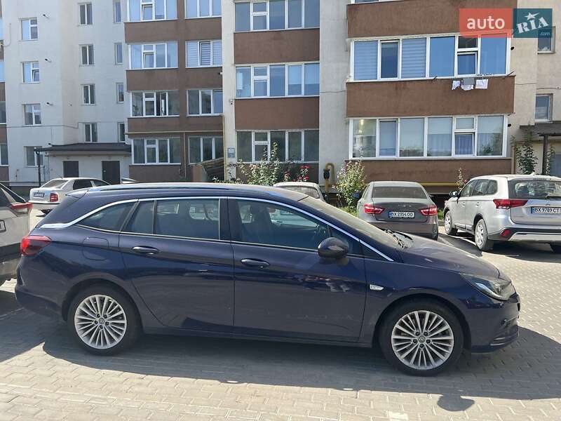 Универсал Opel Astra 2016 в Хмельницком