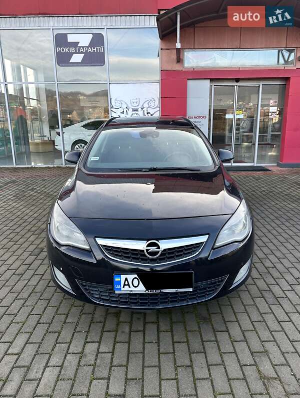 Универсал Opel Astra 2010 в Хусте фото 17 Универсал Opel Astra 2010 в Хусте