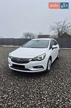 Универсал Opel Astra 2016 в Луцке