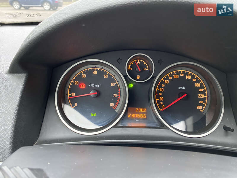 Универсал Opel Astra 2008 в Владимире