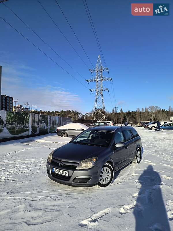 Универсал Opel Astra 2004 в Чернигове