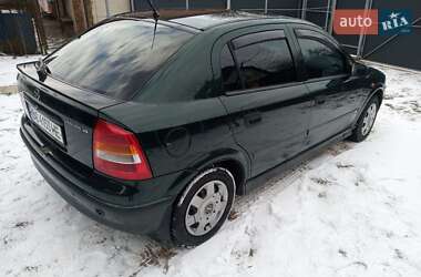 Хэтчбек Opel Astra 1998 в Мостиске