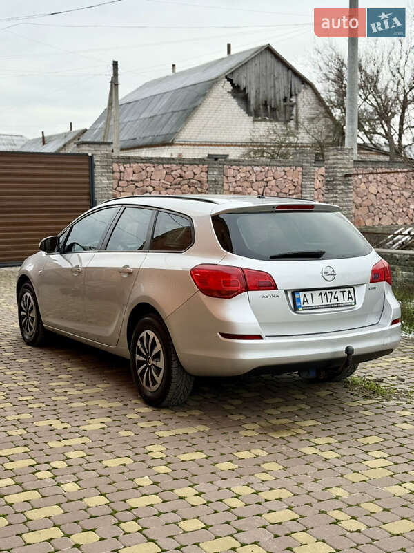 Универсал Opel Astra 2012 в Радомышле фото 4 Универсал Opel Astra 2012 в Радомышле