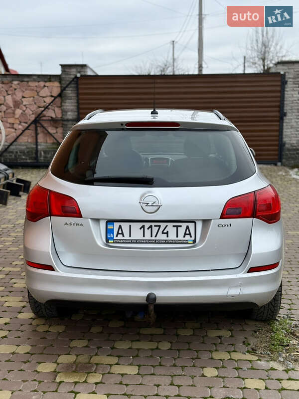 Универсал Opel Astra 2012 в Радомышле фото 8 Универсал Opel Astra 2012 в Радомышле