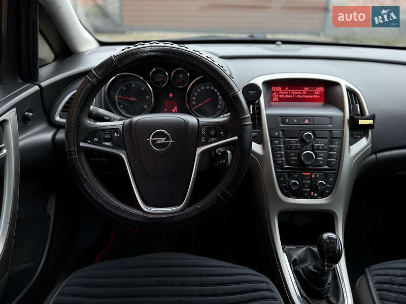 Универсал Opel Astra 2012 в Радомышле фото 21 Универсал Opel Astra 2012 в Радомышле