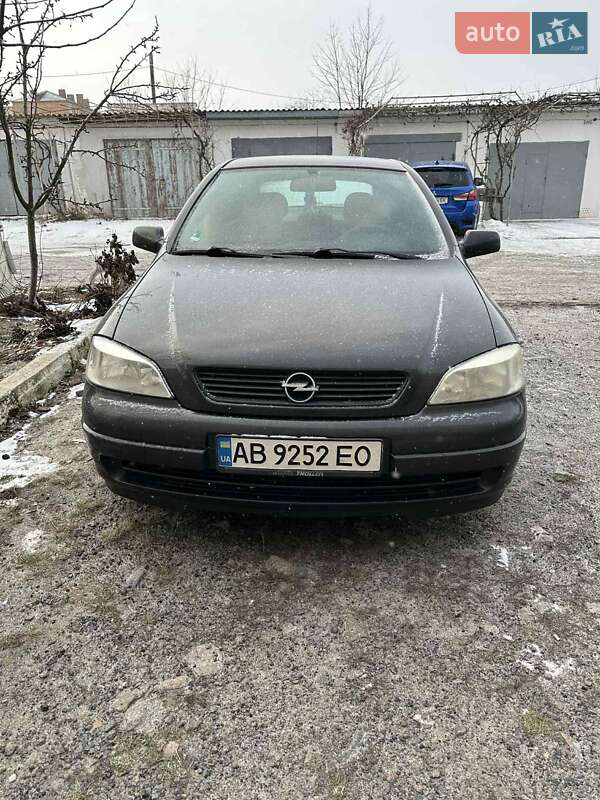 Хетчбек Opel Astra 2002 в Тульчині