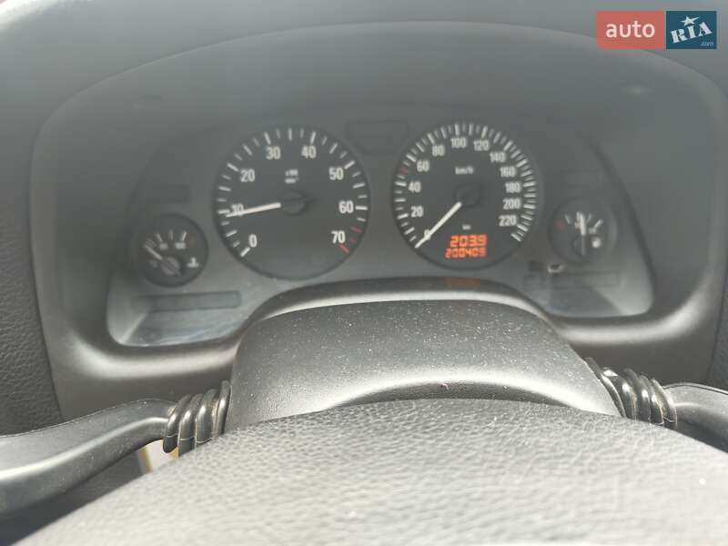 Хетчбек Opel Astra 2002 в Тульчині