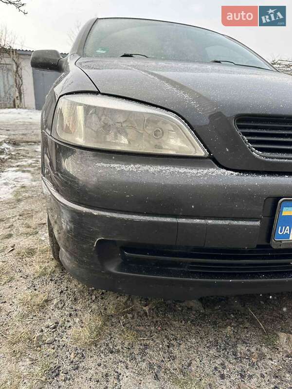 Хетчбек Opel Astra 2002 в Тульчині