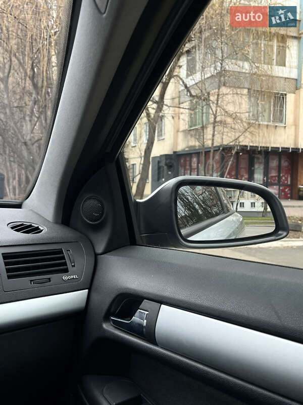 Хетчбек Opel Astra 2008 в Одесі