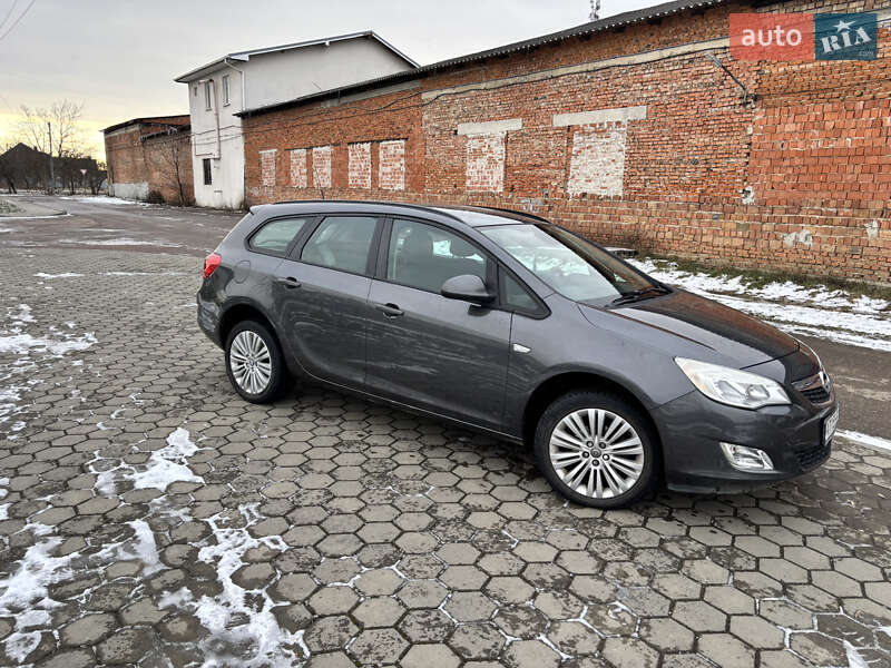 Универсал Opel Astra 2011 в Ивано-Франковске фото 5 Универсал Opel Astra 2011 в Ивано-Франковске