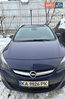 Універсал Opel Astra 2014 в Броварах