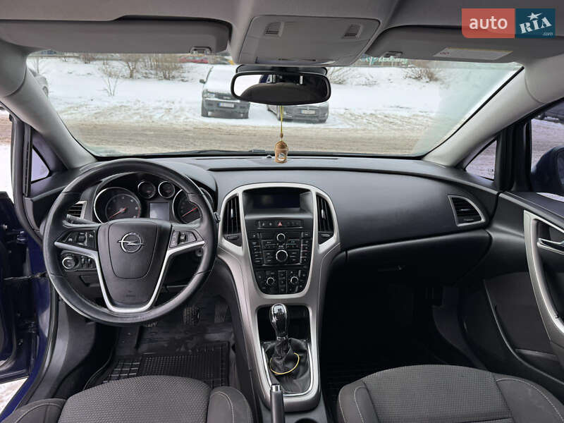 Універсал Opel Astra 2011 в Києві фото 23 Універсал Opel Astra 2011 в Києві