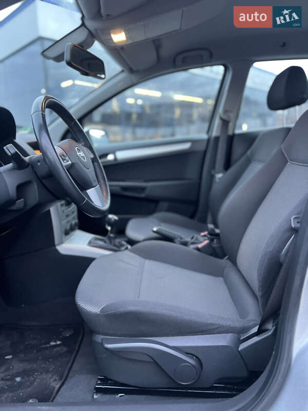 Универсал Opel Astra 2009 в Виннице фото 17 Универсал Opel Astra 2009 в Виннице