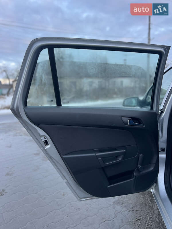 Универсал Opel Astra 2009 в Виннице фото 21 Универсал Opel Astra 2009 в Виннице