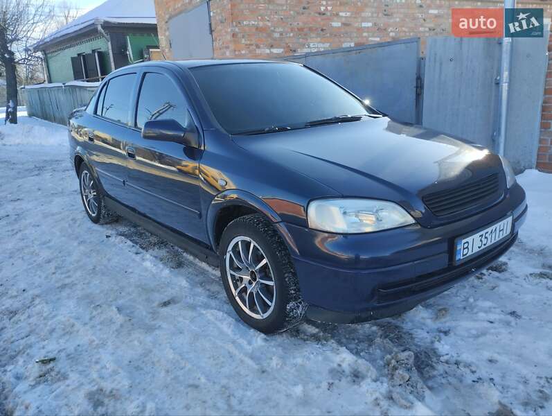 Седан Opel Astra 2007 в Прилуках