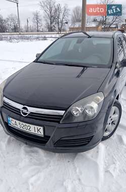 Универсал Opel Astra 2005 в Черкассах