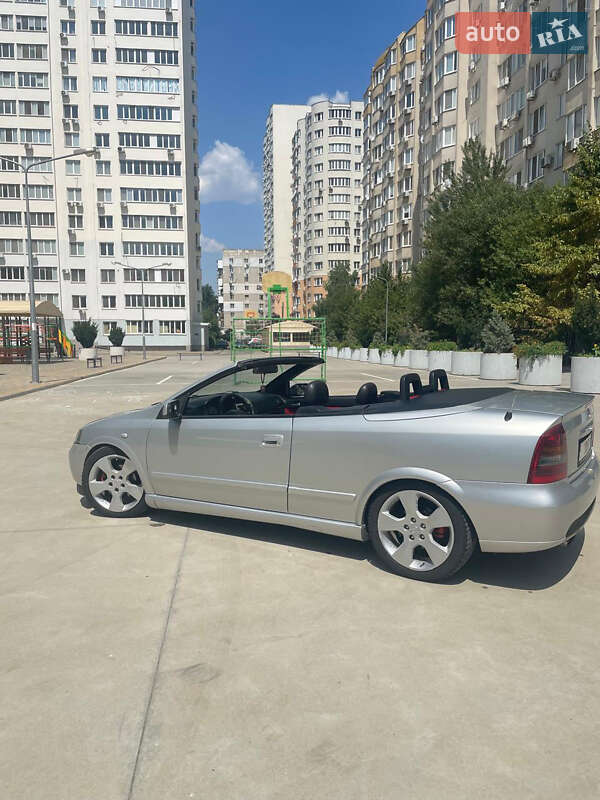 Кабриолет Opel Astra 2004 в Одессе фото 3 Кабриолет Opel Astra 2004 в Одессе