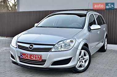 Универсал Opel Astra 2007 в Дрогобыче