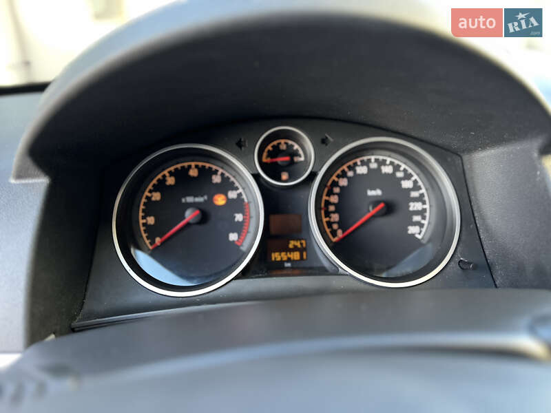 Хэтчбек Opel Astra 2005 в Ивано-Франковске