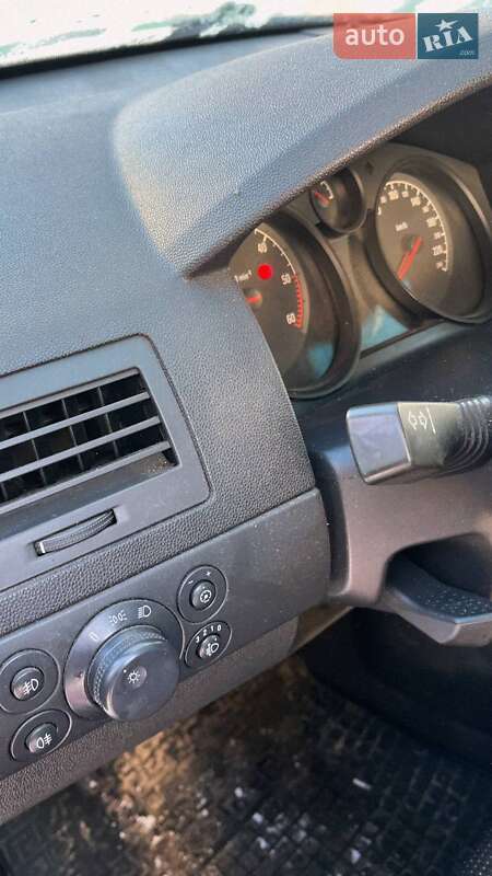 Универсал Opel Astra 2011 в Бучаче фото 4 Универсал Opel Astra 2011 в Бучаче