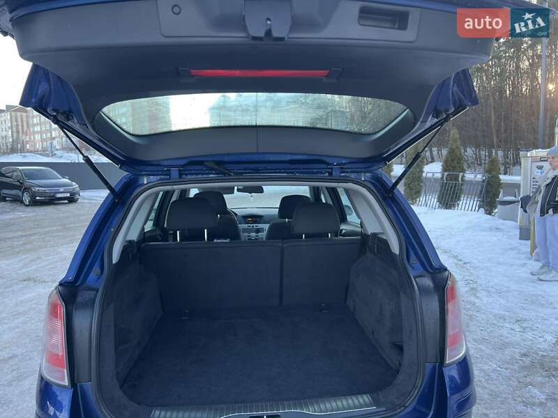 Універсал Opel Astra 2009 в Бучачі