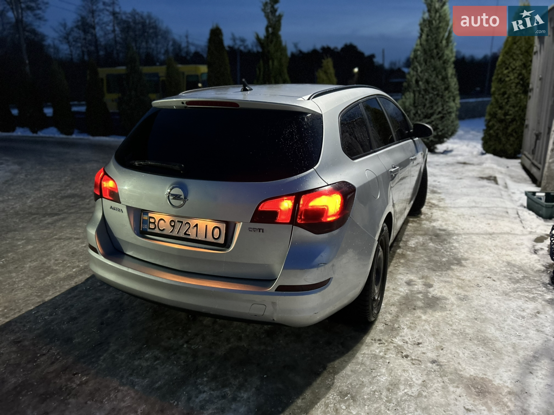 2011 Opel Astra - мініатюра 9