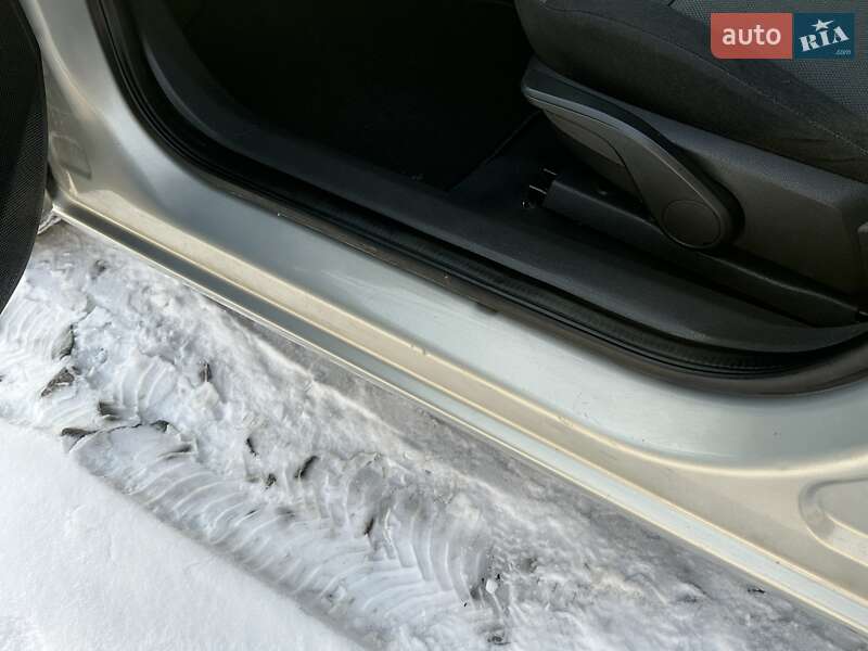 Універсал Opel Astra 2005 в Рівному фото 44 Універсал Opel Astra 2005 в Рівному