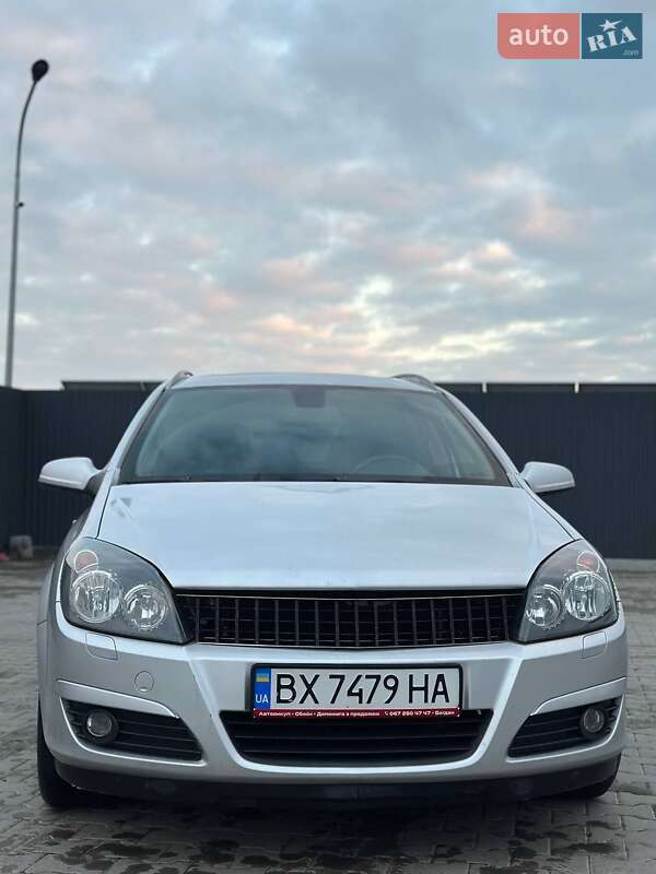 Универсал Opel Astra 2005 в Хмельницком