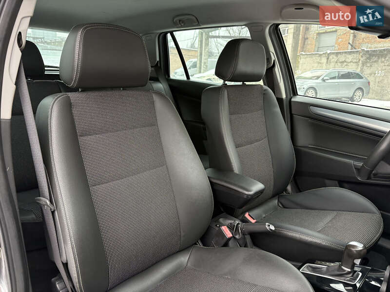 Універсал Opel Astra 2009 в Білій Церкві