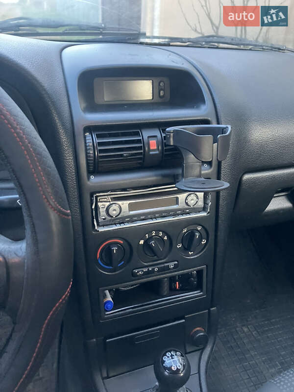 Седан Opel Astra 2007 в Одесі