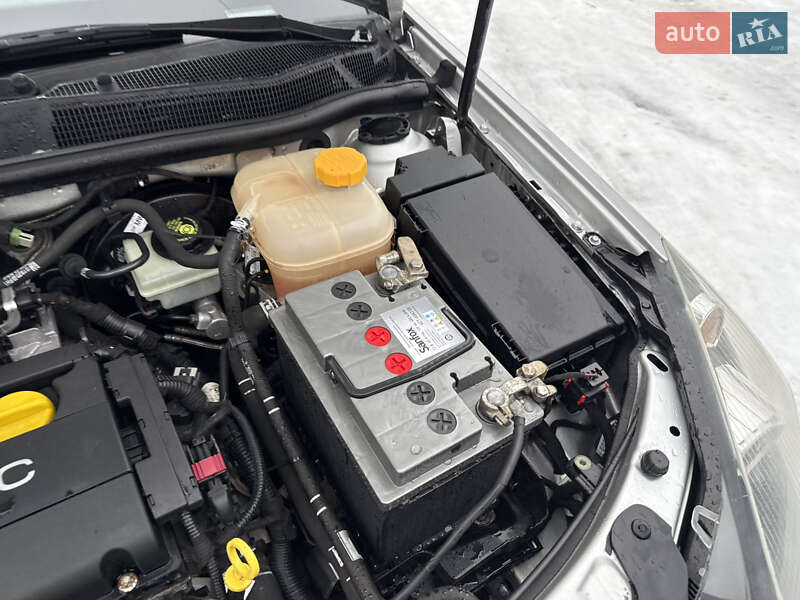 Хэтчбек Opel Astra 2004 в Виннице фото 49 Хэтчбек Opel Astra 2004 в Виннице