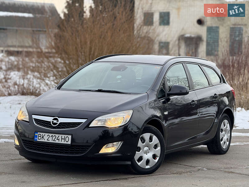 Opel Astra 2010