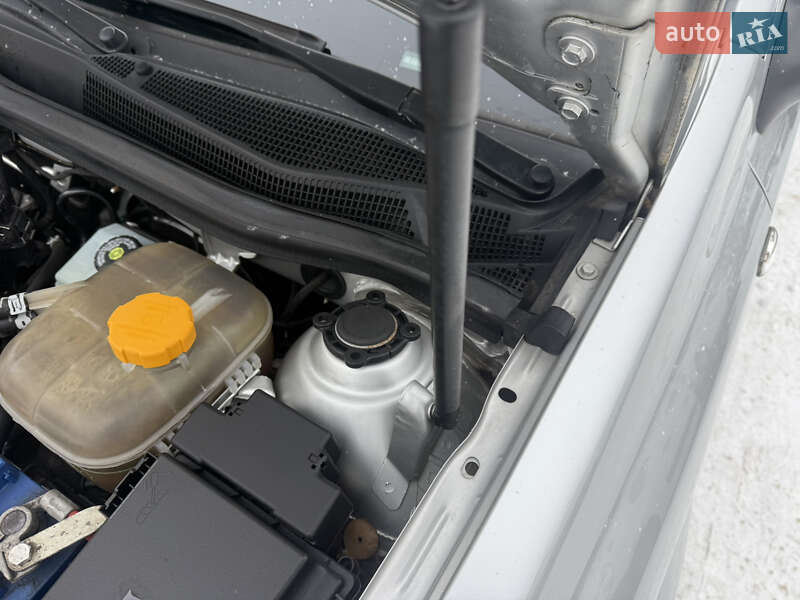 Универсал Opel Astra 2010 в Калуше