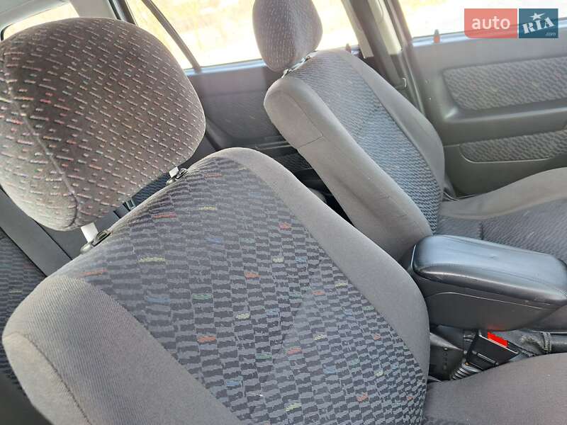 Универсал Opel Astra 2001 в Черновцах