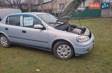 Седан Opel Astra 2004 в Харкові
