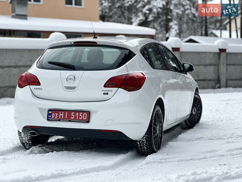 Хэтчбек Opel Astra 2012 в Львове фото 3 Хэтчбек Opel Astra 2012 в Львове